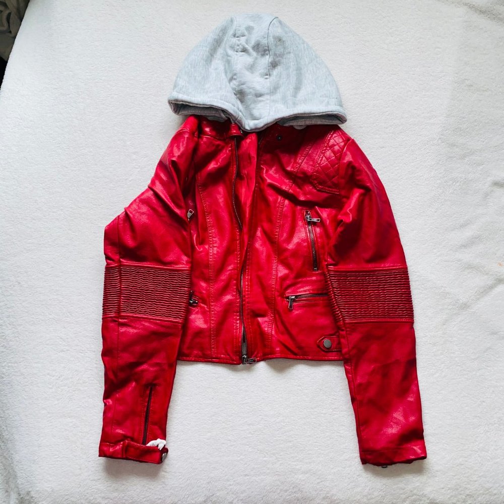 FB sister L red bomber jacket with grey hood
